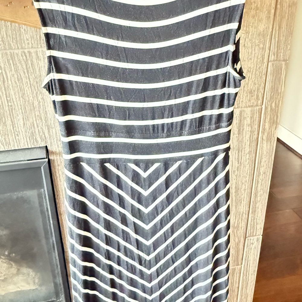 Striped Sleeveless Maxi Dress - Black and White